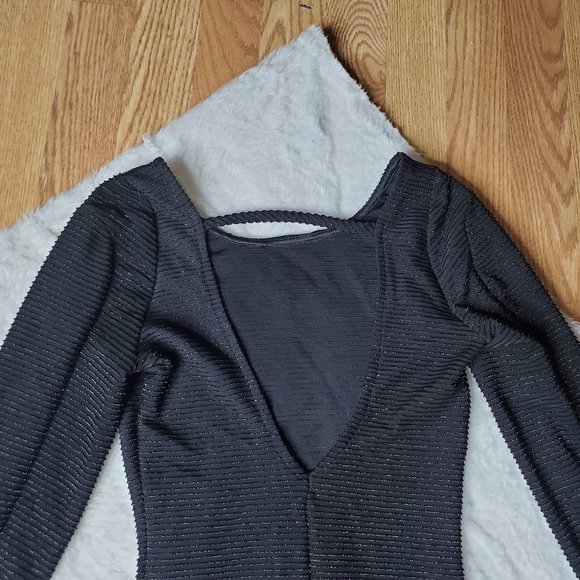 ALT B SHIMMERY LITTLE BLACK DRESS with CUTOUT BACK - Picture 4 of 6